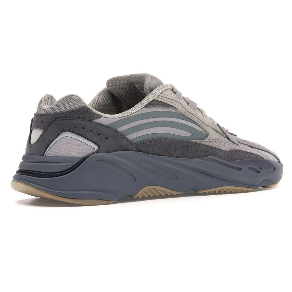 Adidas Yeezy 700 V2 "Tephra" - levelsneaker